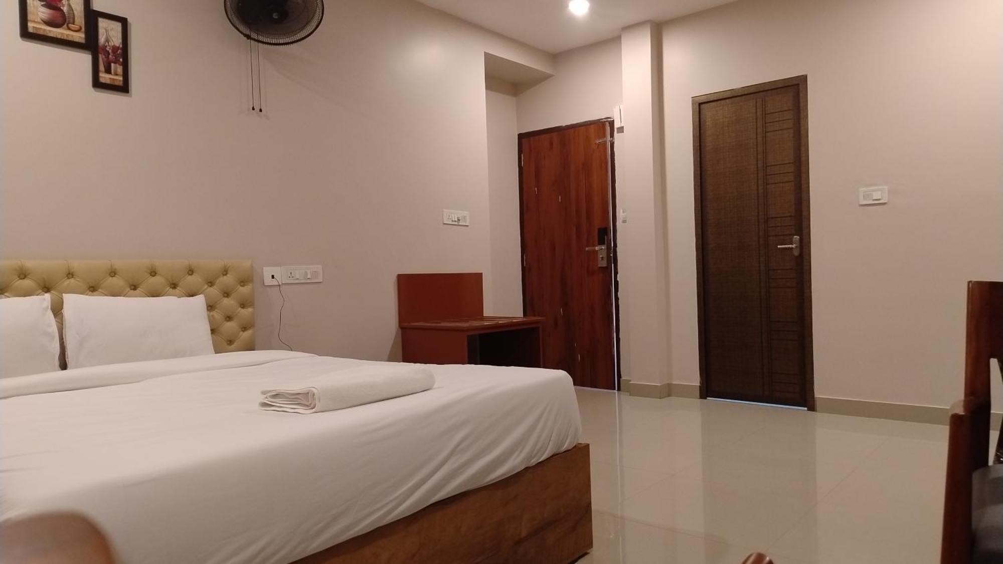 Gateway Airport Hotel Kannur Exterior foto